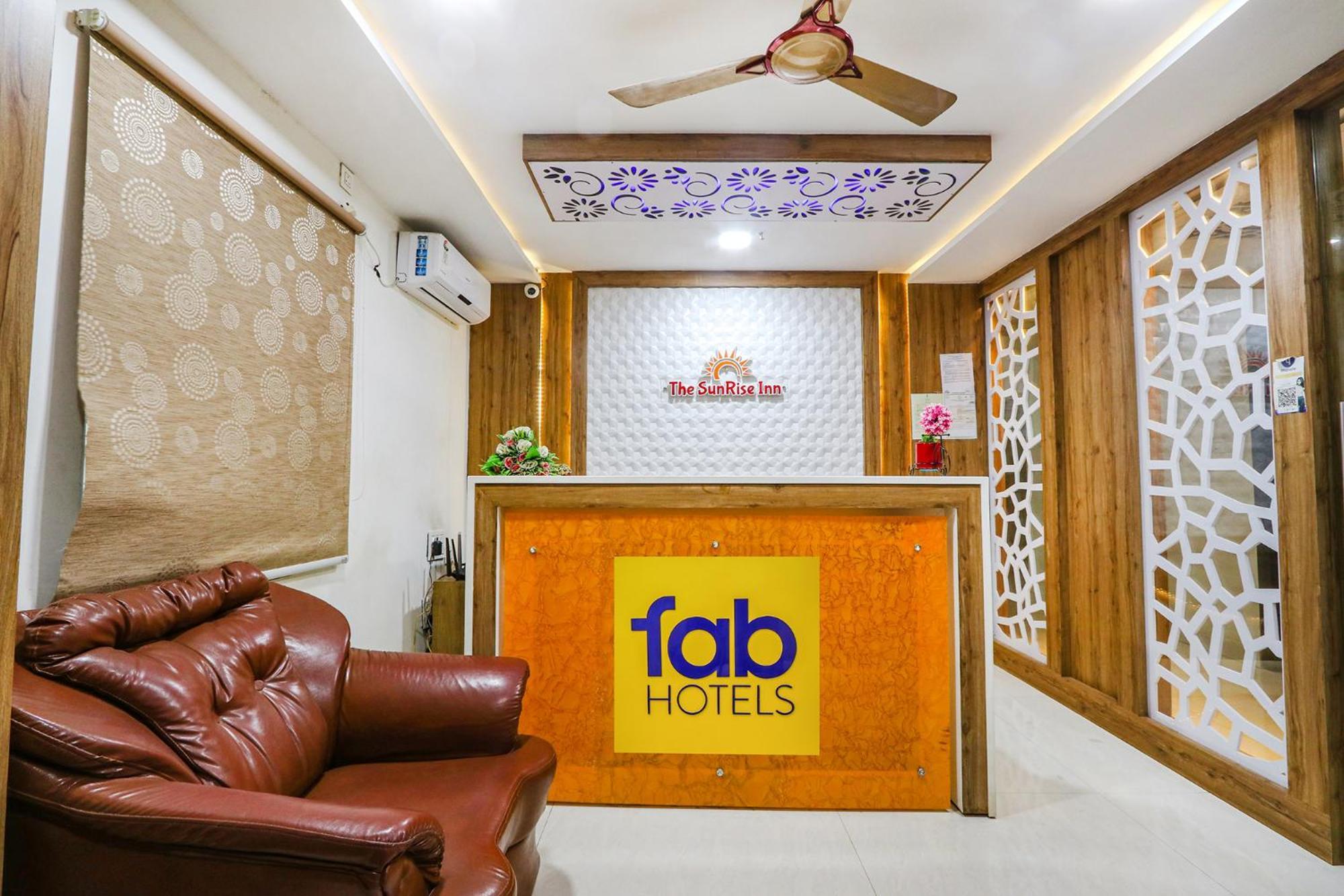 Fabhotel The Sunrise Inn - Nr Gayatri Vidya Parishad College Of Engineering Visakhapatnam Eksteriør billede